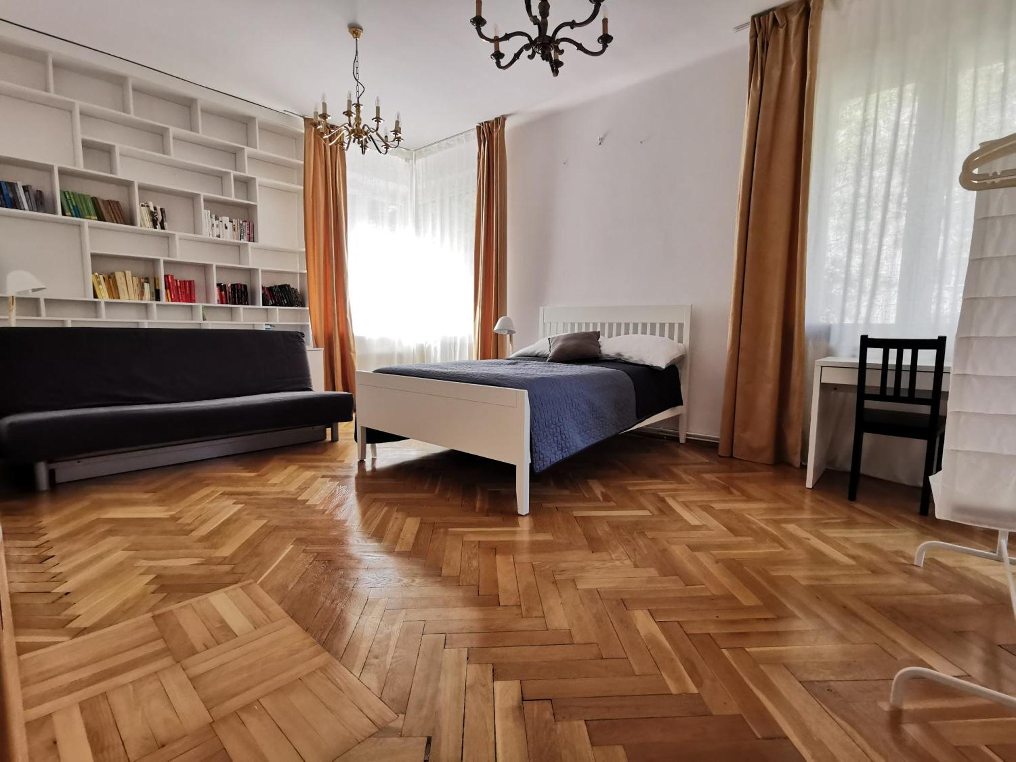 Cozy Spacious Apartment With Balcony Kraków Exteriör bild